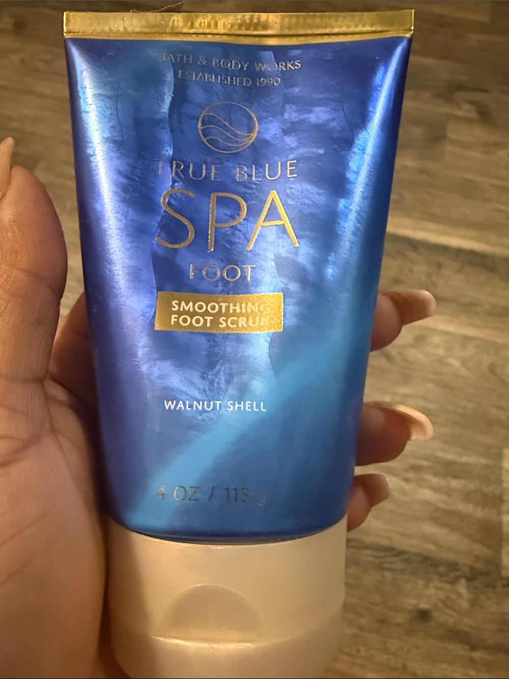 Bath & Body Works True Blue Spa Foot Smoothing Scrub - Blue and Gold